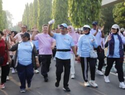 Rayakan Puncak HUT Ke-80, Kemendagri Gelar Jalan Sehat dan Bazar di TMII.