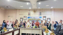 Sesuai Perbup Nomor 22 Tahun 2020. Setwan DPRD Lutim Musnahkan Arsip Inaktif. 