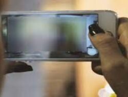 Heboh Dikalangan Pelajar, Video Syur Berdurasi 1 Menit 6 Detik Milik Siswi Di Lutim Beredar.