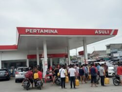 Kapolsek Towuti Tindak Tegas Pengepul BBM Yang Dominasi SPBU. Manager : Kami Siap Laksanakan.