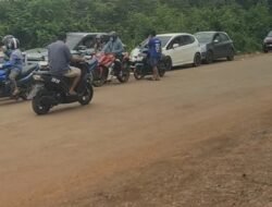 Antrean Mengular di SPBU Asuli, Pasokan Pertalite Diduga Tersendat Menjadi Salahsatu Pemicu.
