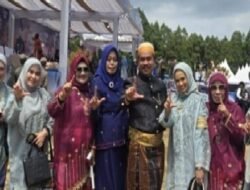 Hadiri HUT Lutim Ke-23 Firman Unding Apresiasi Pencapaian Ibas Puspa.