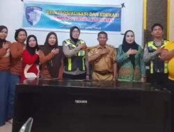 Wujudkan “Kampung Tertib Lalu Lintas”, Sat Lantas Polres Luwu Timur Sosialisasi ke Desa Puncak Indah